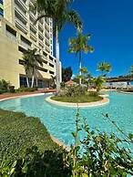 La Mirada Deluxe Suites with Oceanview