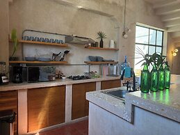 Casa con Piscina Nido Rosa