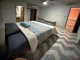 Casa con Piscina Nido Rosa