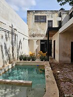 Casa con Piscina Nido Rosa