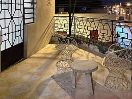 Casa con Piscina Nido Rosa