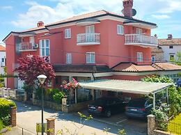 Charming Apartment in Umag With Balcony
