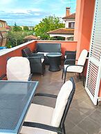 Charming Apartment in Umag With Balcony