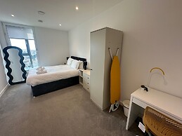 Up to 40 Percent Off Old Trafford Modern Apartment