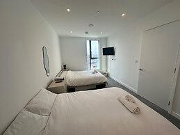 Up to 40 Percent Off Old Trafford Modern Apartment