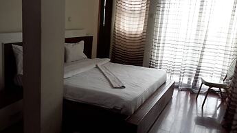 Yomi Hotel