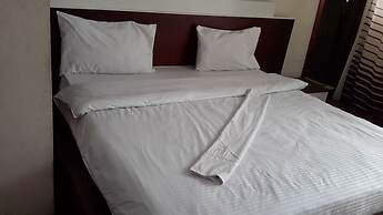 Yomi Hotel