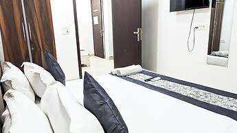 Hotel Prime Royalty Malviya Nagar