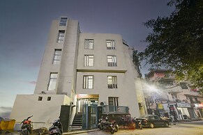 Hotel Prime Royalty Malviya Nagar