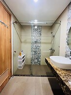 L'A Suites Pentstudio West Leak Hanoi