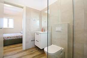 Modern Villa With Private Pool and Garden