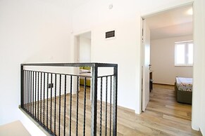 Modern Villa With Private Pool and Garden