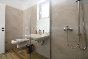 Modern Villa With Private Pool and Garden