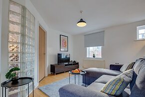 Quaint 1 Bedroom 1st Floor Flat