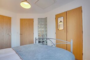 Quaint 1 Bedroom 1st Floor Flat
