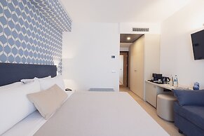 Hotel with swimming pool in Marinella di Selinunte