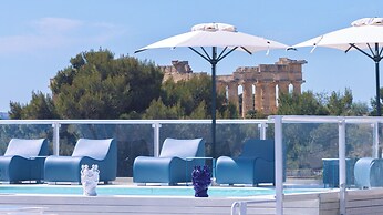 Hotel with swimming pool in Marinella di Selinunte