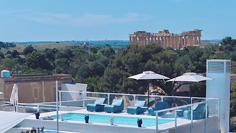 Hotel with swimming pool in Marinella di Selinunte