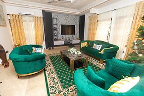 Philade Glorified Airbnb