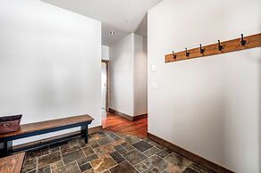 Southpoint 25 Two Bdrm Ski In Out HotTub