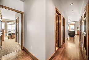 Southpoint 25 Two Bdrm Ski In Out HotTub