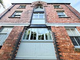 Warehouse Apartments