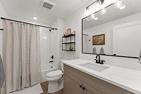 El Gato 2 Bedroom Condo