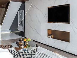 INDITION Chongqing Jiefangbei Raffles