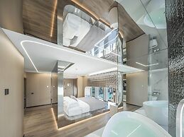 INDITION Chongqing Jiefangbei Raffles