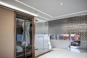 INDITION Chongqing Jiefangbei Raffles