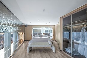 INDITION Chongqing Jiefangbei Raffles