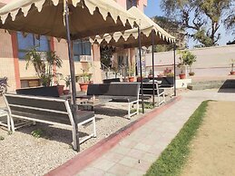 Hotel Maharani Resorts