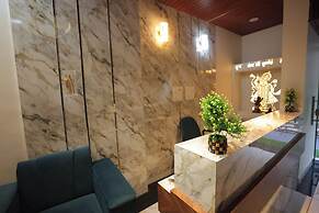 Royal Taj Twin Palace near Taj Mahal