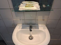 Mamifokobo Guest House