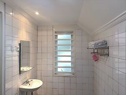 Mamifokobo Guest House