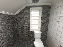 Mamifokobo Guest House