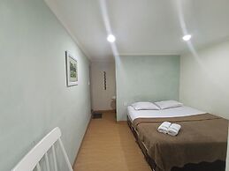 Mamifokobo Guest House