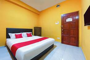 Coop Hotel Kangar