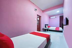 Coop Hotel Kangar