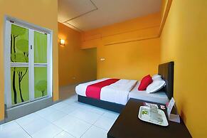 Coop Hotel Kangar