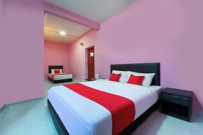 Coop Hotel Kangar