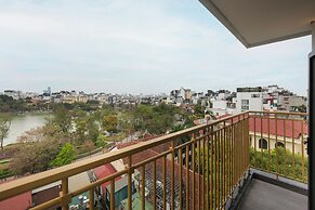 Aurora Oriental Hotel