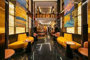 Aurora Oriental Hotel