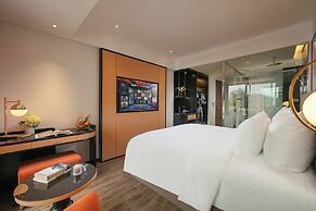 Aurora Oriental Hotel