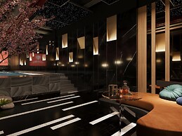 Aurora Oriental Hotel