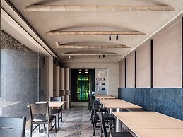 Qingdao Innland sea-view designer