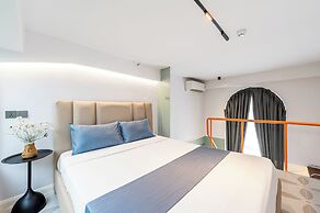 Cozrrum Lux - Sonata Imperial