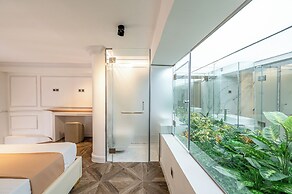 Cozrrum Lux - Sonata Imperial