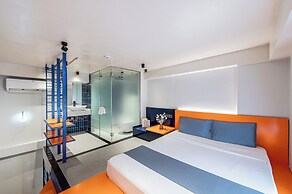 Cozrrum Lux - Sonata Imperial