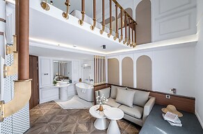 Cozrrum Lux - Sonata Imperial